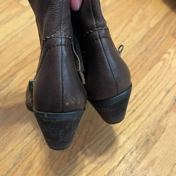 Sam Edelman Louie Fringe Booties - Picture 7 of 7